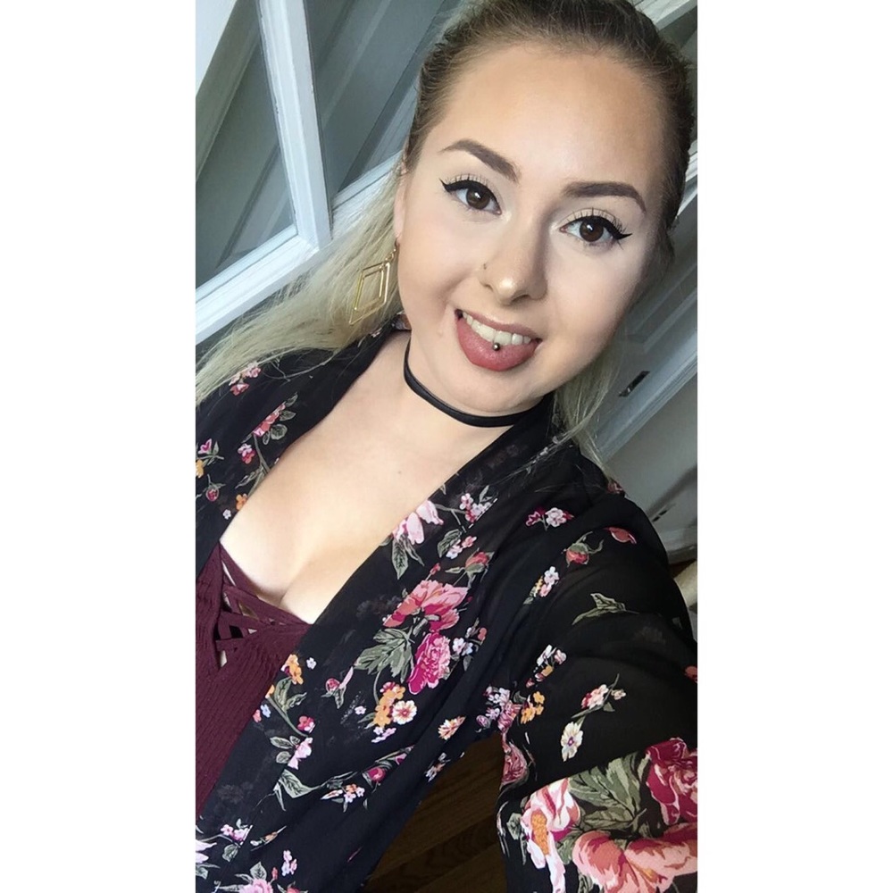 Meet your Posher, Jenjennifer